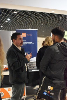 Les étudiants partent à la rencontre des cabinets