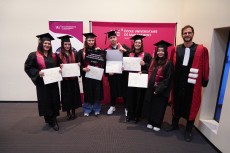 Diplômés du Master 2 management international et marketing 2024