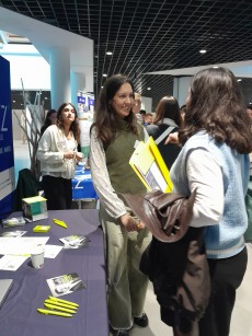 Rencontre entre entreprises et &eacute;tudiants/lyc&eacute;ens